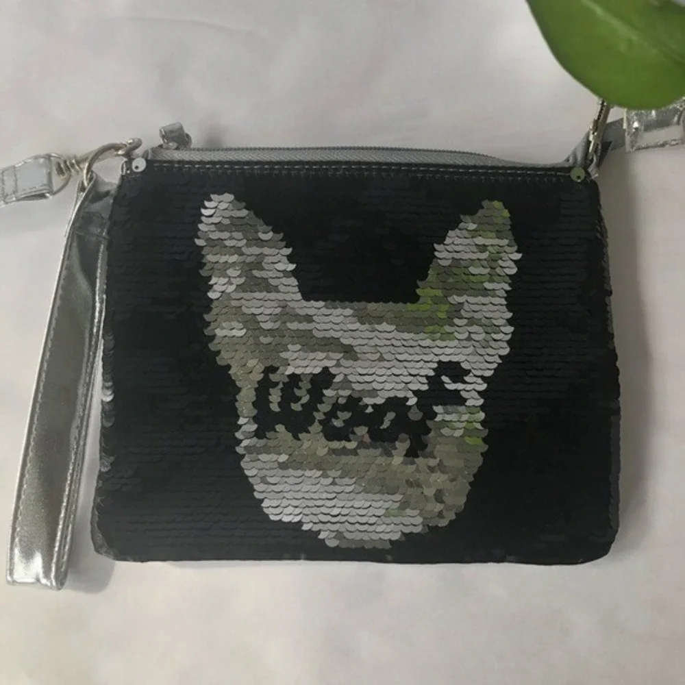 The Unbranded Brand this cute